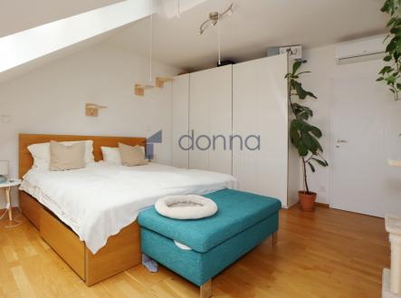 Pronájem bytu, 2+kk, 57 m²