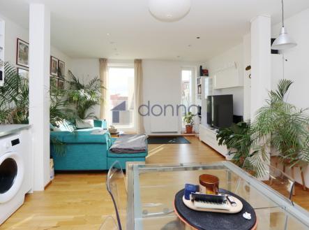 Pronájem bytu, 2+kk, 57 m²