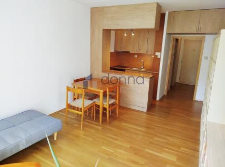 Pronájem bytu, 2+kk, 45 m²