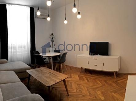 Pronájem bytu, 2+kk, 47 m²