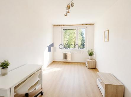 Pronájem bytu, 2+kk, 44 m²