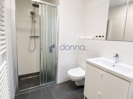 Pronájem bytu, 1+kk, 44 m²