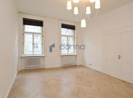 Pronájem bytu, 3+kk, 95 m²