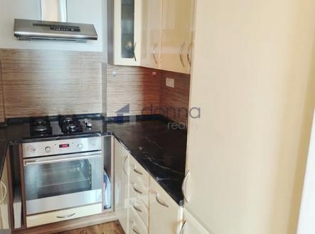 Pronájem bytu, 3+kk, 56 m²