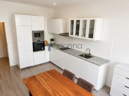 Pronájem bytu, 2+kk, 49 m²