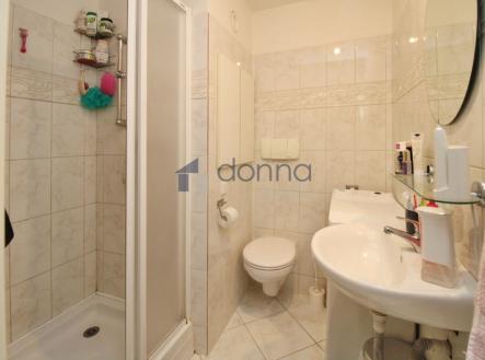 Pronájem bytu, 1+kk, 32 m²
