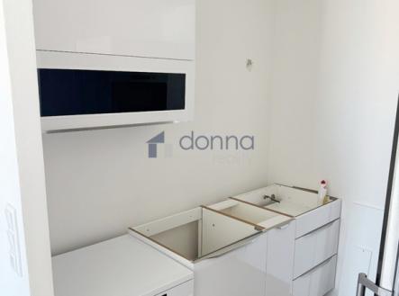 Pronájem bytu, 2+kk, 46 m²