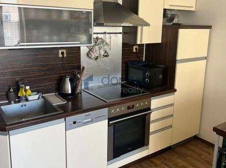 Pronájem bytu, 2+kk, 47 m²