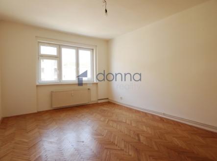 Pronájem bytu, 2+kk, 47 m²