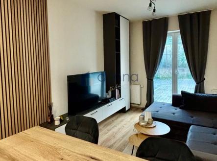 Pronájem bytu, 2+kk, 43 m²