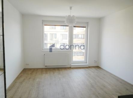 Pronájem bytu, 1+kk, 36 m²