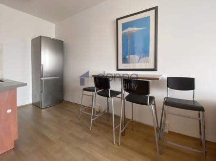 Pronájem bytu, 2+kk, 45 m²
