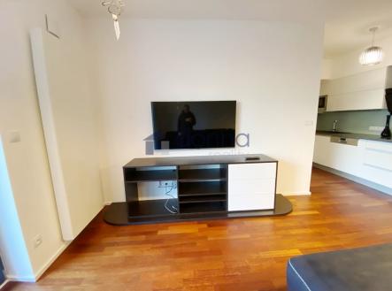 Pronájem bytu, 2+kk, 50 m²