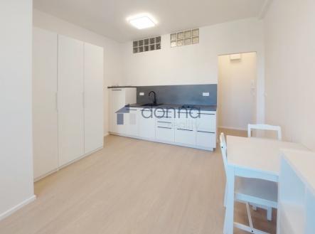 Pronájem bytu, 1+kk, 26 m²