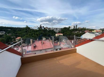Pronájem bytu, 4+kk, 100 m²