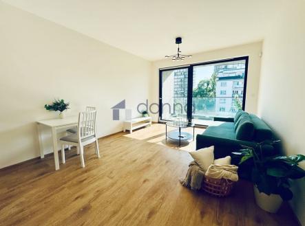 Pronájem bytu, 1+kk, 39 m²
