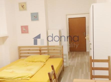 Pronájem bytu, 1+kk, 30 m²