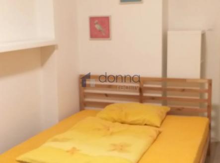 Pronájem bytu, 1+kk, 30 m²
