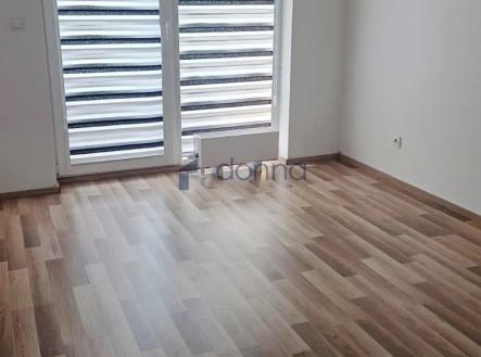 Pronájem bytu, 2+kk, 47 m²