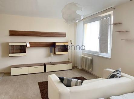 Pronájem bytu, 1+kk, 33 m²