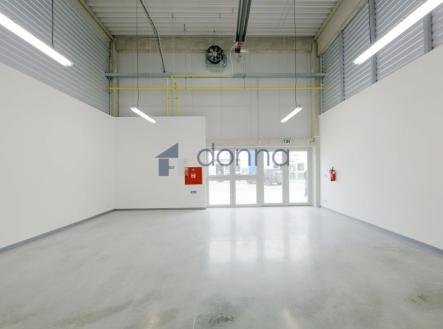 Pronájem skladu, 205 m²