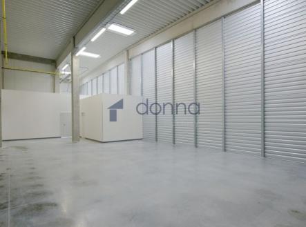 Pronájem skladu, 205 m²