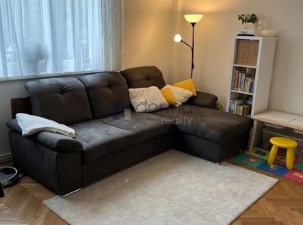 Pronájem bytu, 2+kk, 44 m²