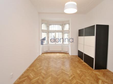 Pronájem bytu, 2+1, 56 m²