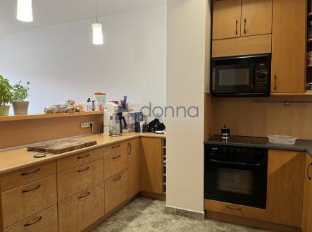 Pronájem bytu, 4+kk, 156 m²