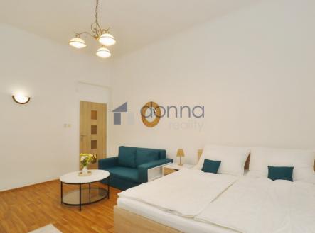 Pronájem bytu, 1+kk, 30 m²
