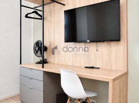 Pronájem bytu, 1+kk, 27 m², Praha – náhled fotky 2
