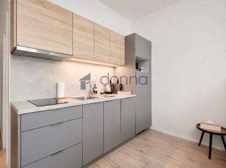 Pronájem bytu, 1+kk, 27 m², Praha – náhled fotky 3