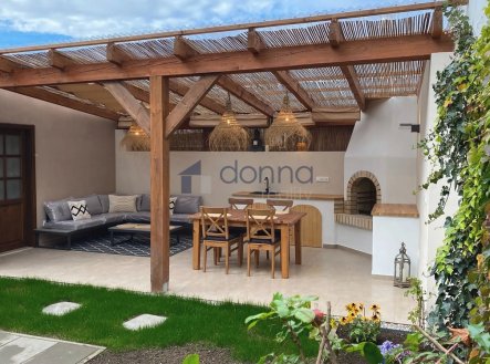 Pronájem domu/vily, 183 m², Praha – náhled fotky 2