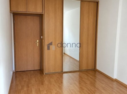 Pronájem bytu, 2+kk, 54 m²