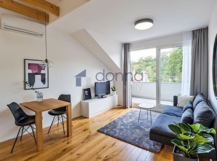 Pronájem bytu, 2+kk, 60 m²