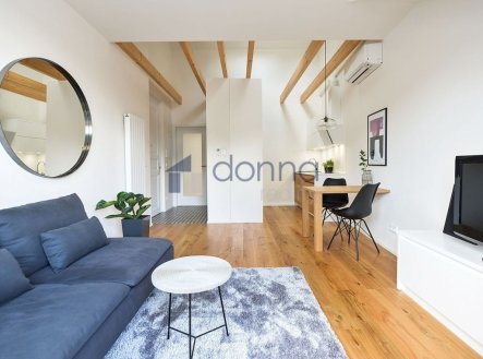 Pronájem bytu, 2+kk, 60 m²