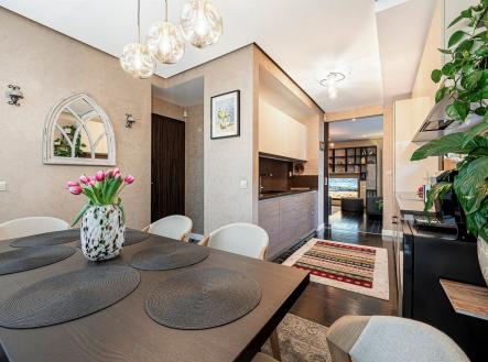 Pronájem bytu, 4+1, 151 m²