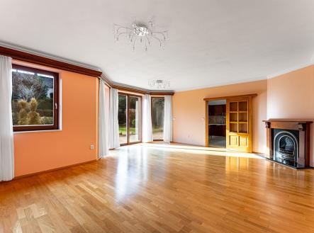 Pronájem domu/vily, 300 m²