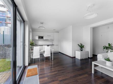 Pronájem domu/vily, 146 m²