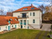 Pronájem domu/vily, 237 m²