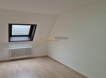 Pronájem bytu, 2+kk, 42 m²