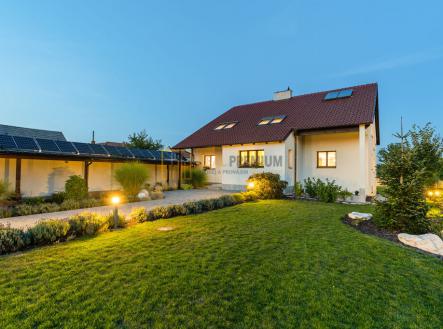 Prodej - dům/vila, 411 m²