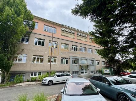 Pronájem - kanceláře, 60 m²
