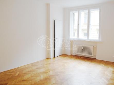 Pronájem bytu, 3+kk, 125 m²