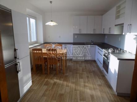 Pronájem bytu, 2+1, 55 m²