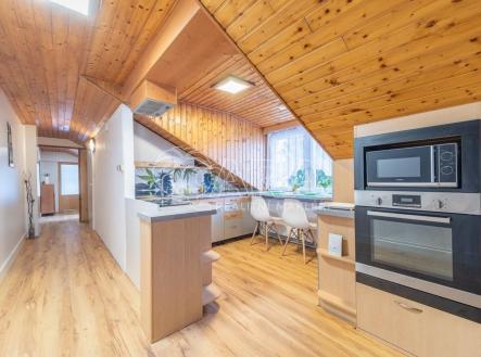 Pronájem bytu, 3+kk, 98 m²