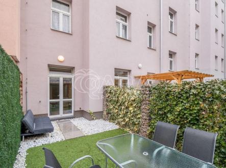 Pronájem bytu, 1+kk, 45 m²