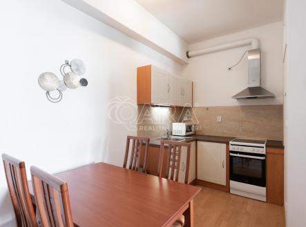 Pronájem bytu, 2+kk, 62 m²
