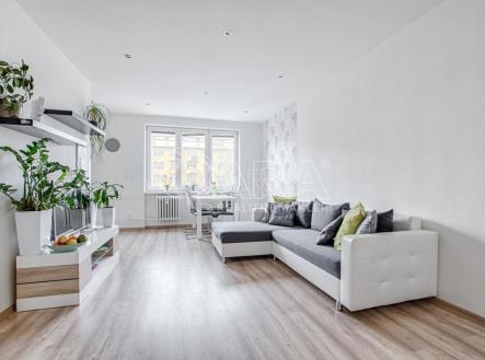 Pronájem bytu, 2+1, 55 m²