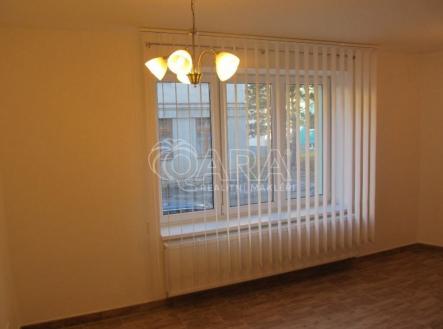 Pronájem bytu, 1+kk, 34 m²